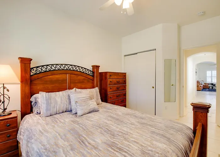 Pool + Golf On-site! Extended Gilbert Getaway Holiday home