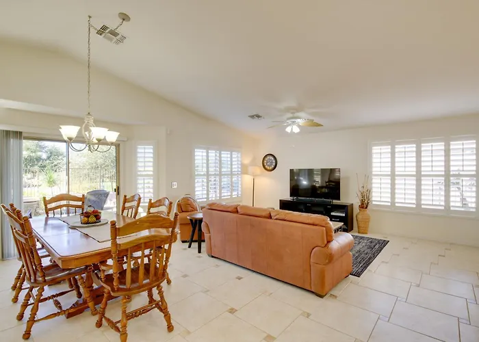 Pool + Golf On-site! Extended Gilbert Getaway Holiday home Queen Creek