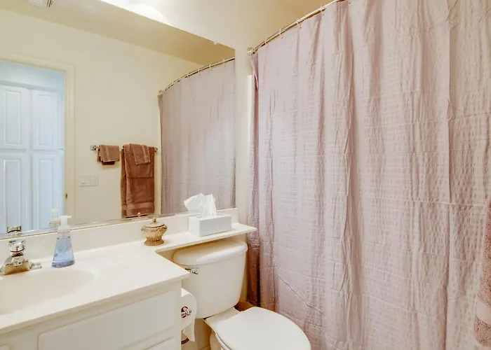 Holiday home Pool + Golf On-site! Extended Gilbert Getaway